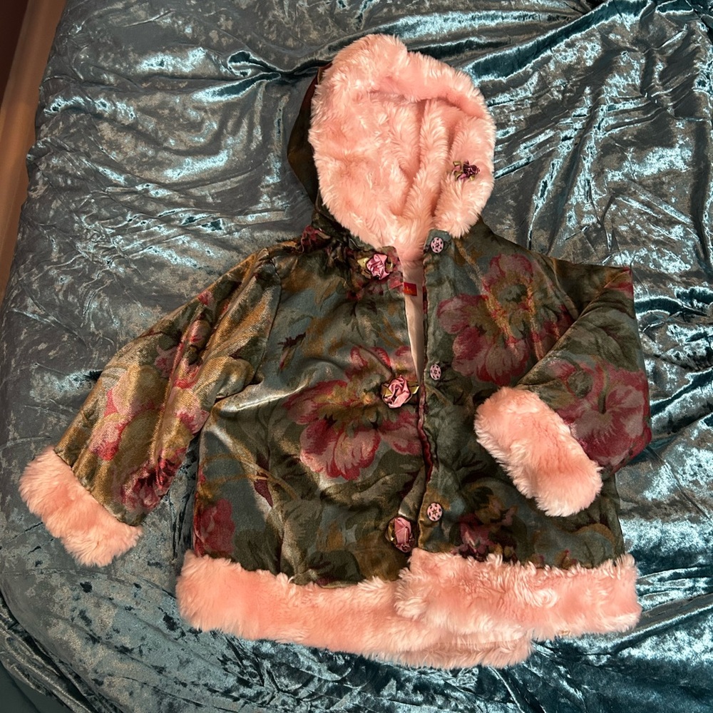 Vintage Floral Kids Jacket with Pink Fur Accents